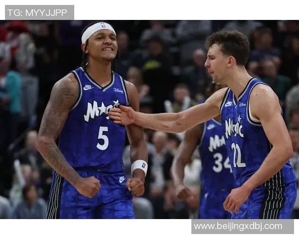 2021年2月26日NBA精彩对决鹈鹕与雄鹿的激烈较量回顾 2021年2月26日NBA精彩对决鹈鹕与雄鹿的激烈较量回顾